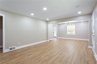 629 Clairmont Cir in Decatur, GA - Building Photo - Building Photo