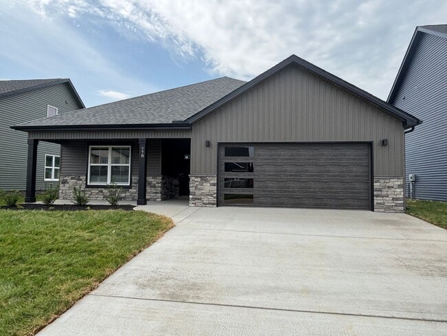 778 Emma Dean Ct in Clarksville, TN - Building Photo - Building Photo