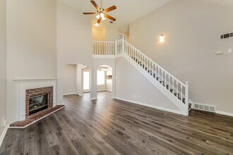 10047 Cameron Ridge TR in Memphis, TN - Building Photo - Building Photo