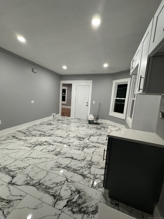 property at 232 View St