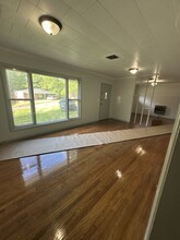 3221 Northview Dr in Meridian, MS - Foto de edificio - Building Photo