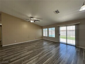 1616 Watercreek Dr in North Las Vegas, NV - Building Photo - Building Photo