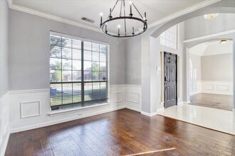 2712 Summertree Dr in Carrollton, TX - Building Photo - Building Photo
