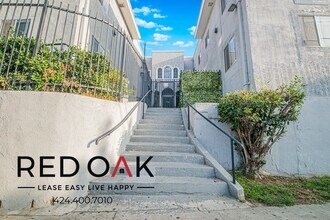 250 Loma Dr in Los Angeles, CA - Building Photo - Building Photo