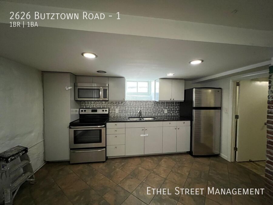 2626 Butztown Rd in Bethlehem, PA - Building Photo