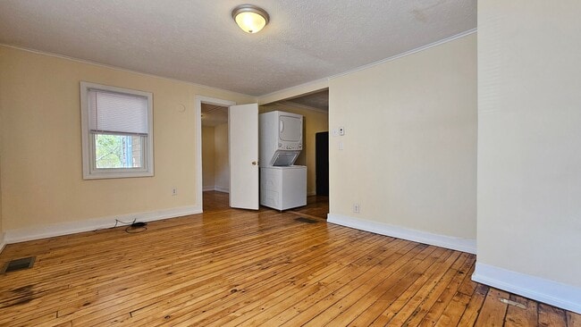 284 Manhattan Dr in Burlington, VT - Building Photo - Building Photo