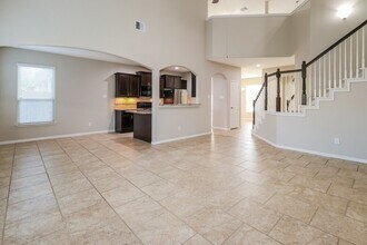 21604 Hackamore Ct in Porter, TX - Foto de edificio - Building Photo