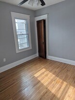 193 Tacoma Ave, Unit Upper Apartment in Buffalo, NY - Building Photo