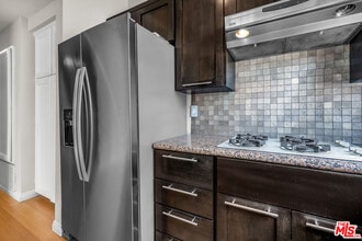 117 S Clark Dr in West Hollywood, CA - Building Photo - Building Photo