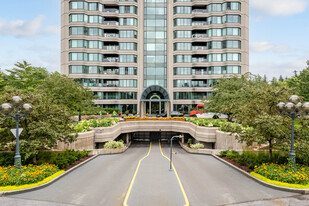 Les Verrières sur le Fleuve - Condos à vendre in Montréal, QC - Building Photo - Building Photo