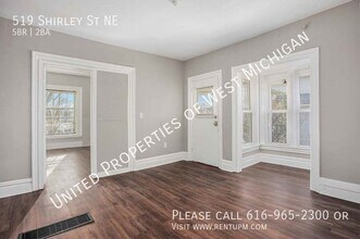 519 Shirley St NE in Grand Rapids, MI - Building Photo - Building Photo