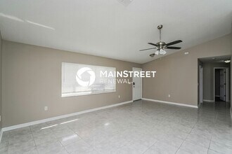23249 Dover Dr in Land O Lakes, FL - Building Photo - Building Photo
