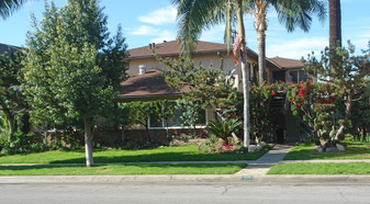 319 N Prospero Dr Apartments