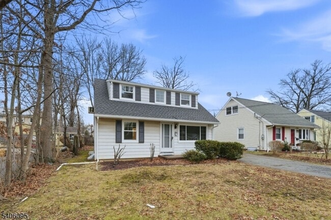 46 Glenwood Ave in Parsippany Troy Hills, NJ - Building Photo - Building Photo