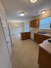 5941 Apple Valley Dr in Knoxville, TN - Building Photo - Building Photo