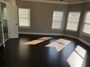 511 Rustic Creek Ln in Cave Springs, AR - Building Photo - Building Photo
