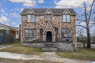 1720 Cullman Ave in Birmingham, AL - Building Photo