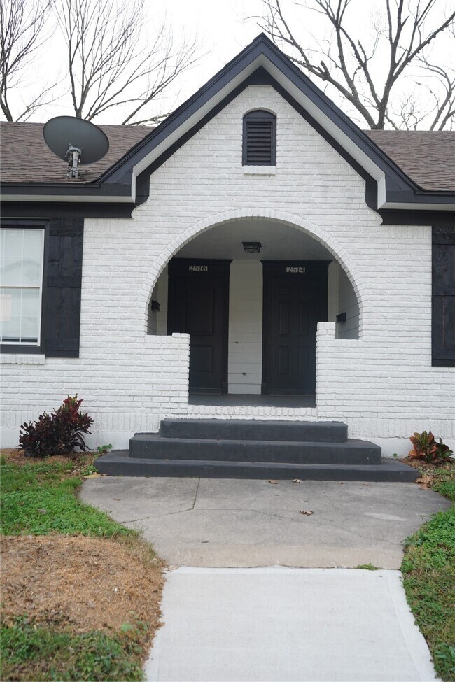 2516 Isabella St in Houston, TX - Building Photo - Building Photo