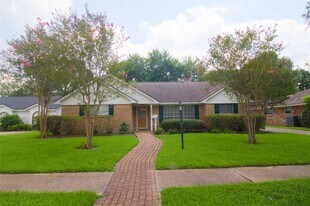 1030 Montour Dr in Houston, TX - Building Photo