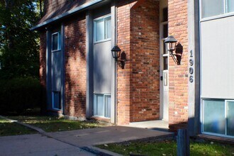 1908 N 77th St-Unit -1908-3 in Kansas City, KS - Building Photo - Building Photo