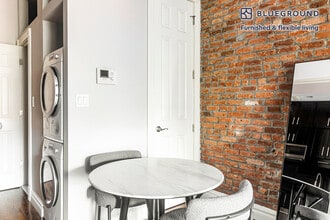 234 W 14th St in New York, NY - Building Photo - Building Photo