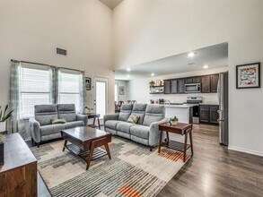 1308 Oak Orch Ln in Denton, TX - Building Photo - Building Photo