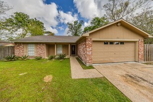 3354 Laurel Fork Dr in Humble, TX - Building Photo