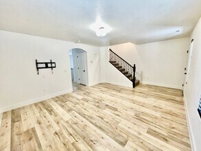 3419 S River Rd in Saint George, UT - Building Photo - Building Photo