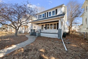 1182 25th St in Moline, IL - Building Photo