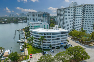 Riviera Towers in Fort Lauderdale, FL - Building Photo - Building Photo