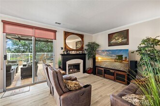 90 Mayfair in Aliso Viejo, CA - Building Photo - Building Photo