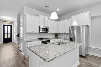 2106 Ironwood Pass Dr in Missouri City, TX - Building Photo - Building Photo