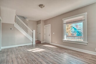 921 Miller Ave in Columbus, OH - Building Photo - Building Photo