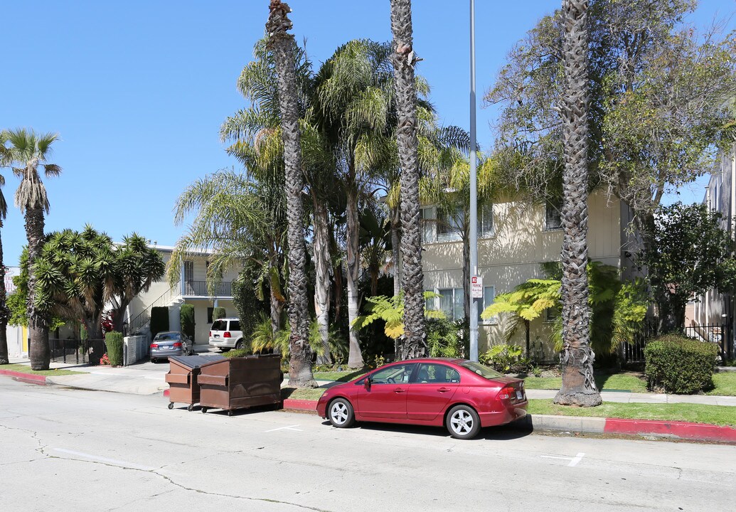 11901 W Washington Blvd in Los Angeles, CA - Building Photo