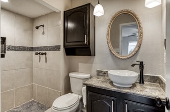 5605 Twitty St in The Colony, TX - Building Photo - Building Photo