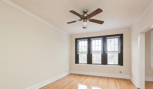 1450 W Byron St, Unit A01C in Chicago, IL - Building Photo - Building Photo