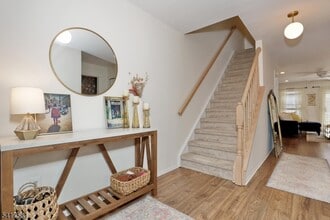 2051 Charles Ct in Mahwah, NJ - Building Photo - Building Photo