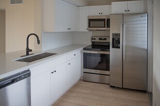 3001 S Course Dr in Pompano Beach, FL - Building Photo - Building Photo