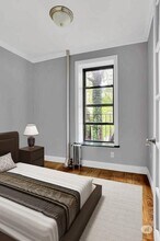 212 E 105th St in New York, NY - Building Photo - Building Photo