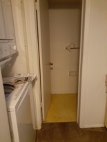 563 Midway Track, Unit K201 in Ocala, FL - Building Photo