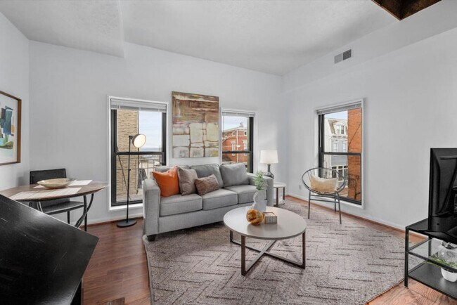 962 Pavilion St-Unit -ID1056103P in Cincinnati, OH - Building Photo - Building Photo
