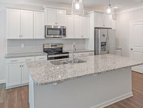 206 Brochaill Ct in Powdersville, SC - Building Photo - Building Photo