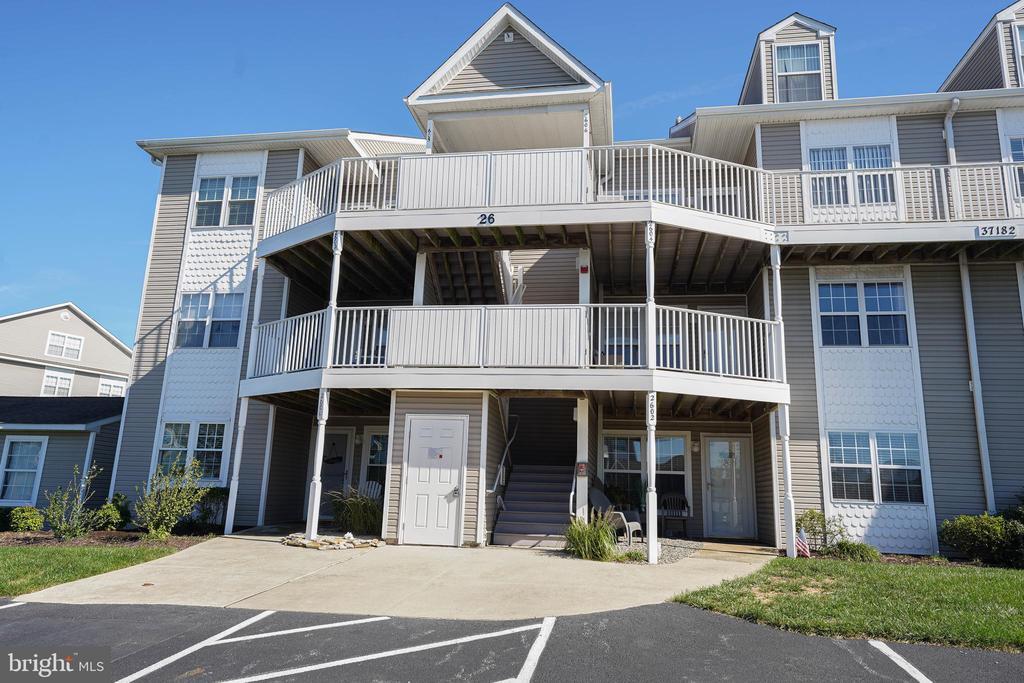 37182 Harbor Dr in Ocean View, DE - Building Photo
