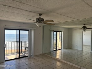 2390 Ocean Shore Blvd in Ormond Beach, FL - Building Photo - Building Photo