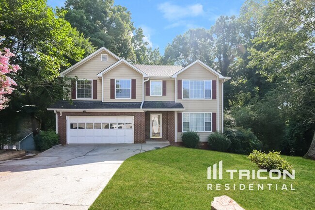 property at 2615 Sandstone Dr