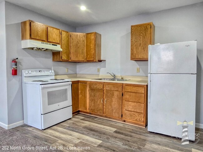 property at 202 N Grove St