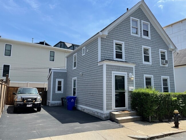 property at 24 Jenkins St