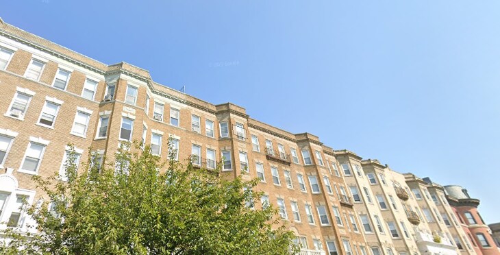 48 Queensberry St, Unit 26 in Boston, MA - Building Photo