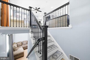 15610 Bounds Ave in Laurel, MD - Building Photo