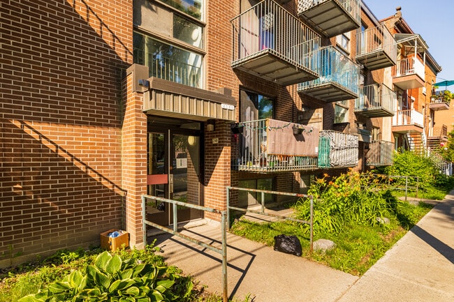 2148-2150 Du Havre Rue in Montréal, QC - Building Photo - Building Photo